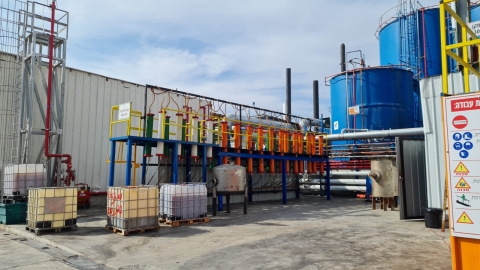 מפעל תעשיה.jpeg