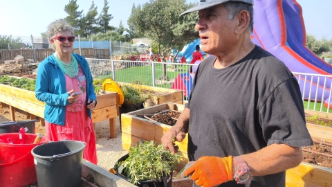 גינה קהילתית הר אדר.jpeg